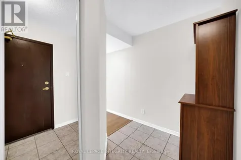 310 Central Park Drive Ottawa ON K2C 4G4