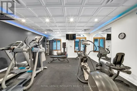 310 Central Park Drive Ottawa ON K2C 4G4
