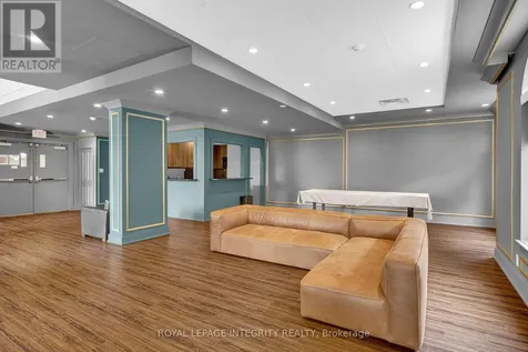 310 Central Park Drive Ottawa ON K2C 4G4