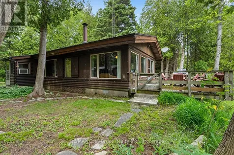26 Bridge Street Northern Bruce Peninsula ON N0H 1W0