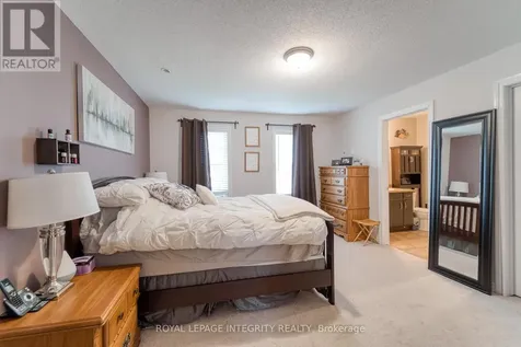 2203 River Mist Road Ottawa ON K2J 0R8