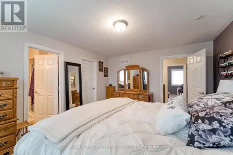2203 River Mist Road Ottawa ON K2J 0R8