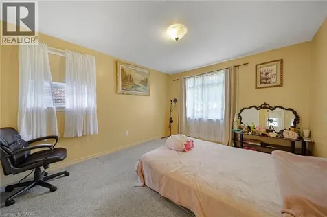 24 Park Street Aylmer ON N5H 2P3