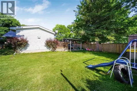 24 Park Street Aylmer ON N5H 2P3