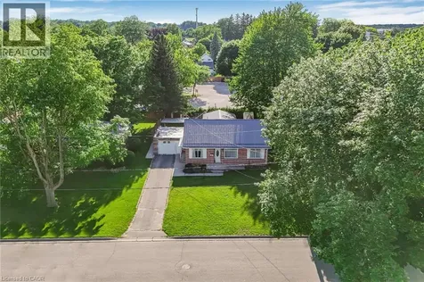 24 Park Street Aylmer ON N5H 2P3