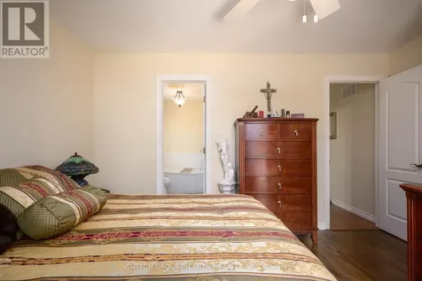 48 Wesley Avenue Wasaga Beach ON L9Z 1C8
