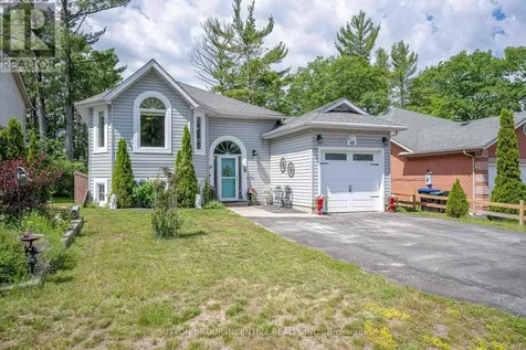 48 Wesley Avenue Wasaga Beach ON L9Z 1C8