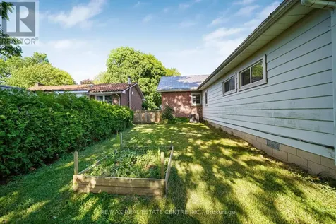 24 Park Street Aylmer ON N5H 2P3