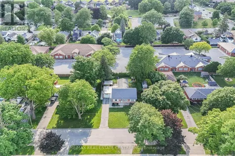 24 Park Street Aylmer ON N5H 2P3
