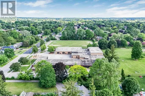 24 Park Street Aylmer ON N5H 2P3