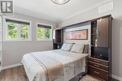 8 Lakeview Crescent Mckellar ON P2A 0B5