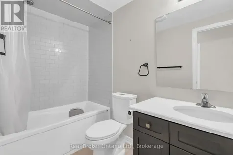 107 Westra Drive Guelph (willow West/sugarbush/west Acres) ON N1K 0A5