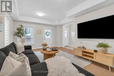 107 Westra Drive Guelph (willow West/sugarbush/west Acres) ON N1K 0A5