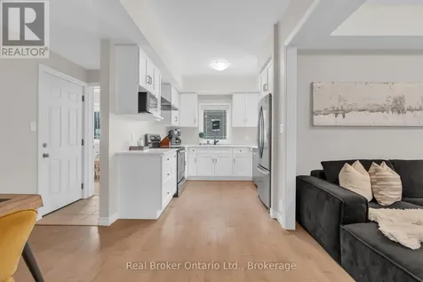 107 Westra Drive Guelph (willow West/sugarbush/west Acres) ON N1K 0A5