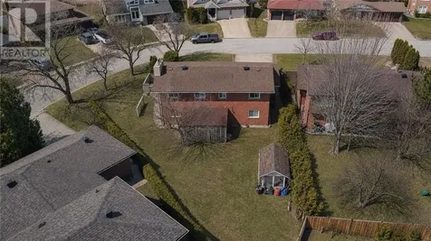 525 Galaxy Court Sudbury ON P3E 5K6