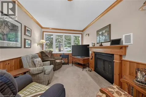 511 Fiddler's Green Road Ancaster ON L9G 1X3