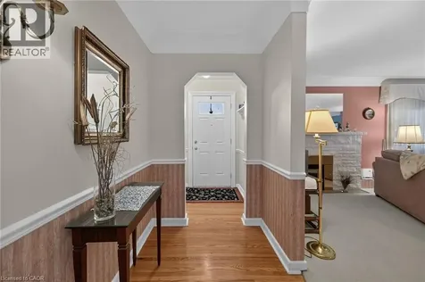 511 Fiddler's Green Road Ancaster ON L9G 1X3