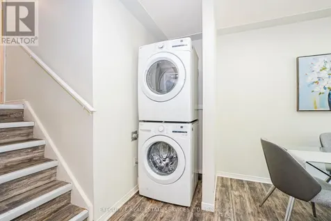 77 Overlea Drive Kitchener ON N2M 1S9