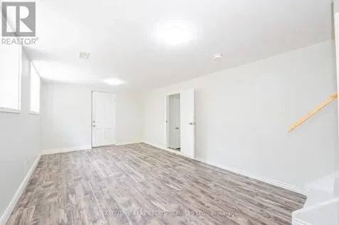 77 Overlea Drive Kitchener ON N2M 1S9