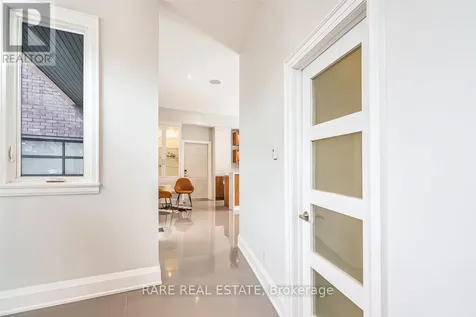125 Craigmore Crescent Blue Mountains ON L9Y 0N6