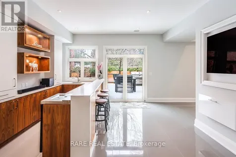 125 Craigmore Crescent Blue Mountains ON L9Y 0N6