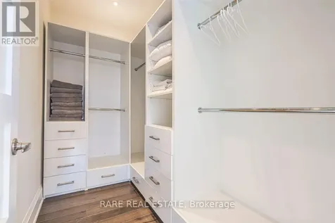 125 Craigmore Crescent Blue Mountains ON L9Y 0N6
