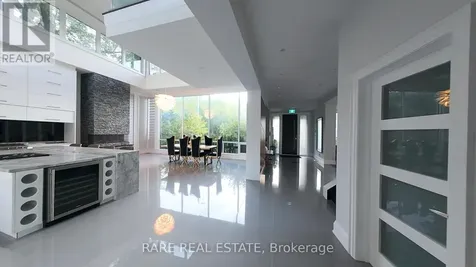 125 Craigmore Crescent Blue Mountains ON L9Y 0N6