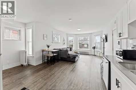 135 William Street North Chatham ON N7M 4L6