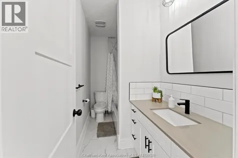 135 William Street North Chatham ON N7M 4L6