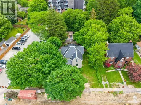 156 Queen Street Sarnia ON N7T 2R1