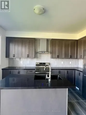156 Union Boulevard Wasaga Beach ON L9G 0N9
