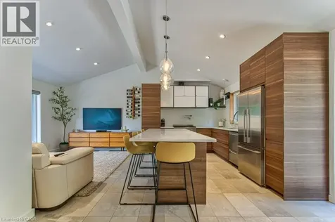 65 Lang Crescent Waterloo ON N2K 1P4