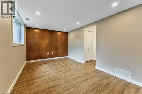 65 Lang Crescent Waterloo ON N2K 1P4