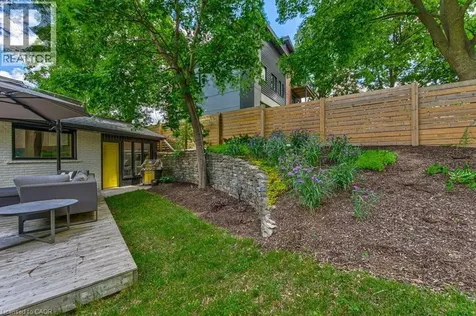 65 Lang Crescent Waterloo ON N2K 1P4