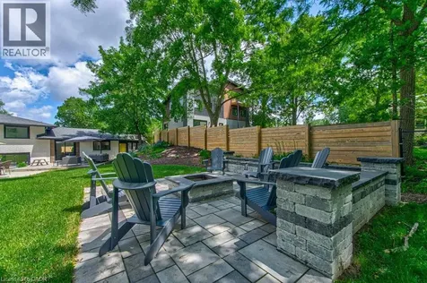 65 Lang Crescent Waterloo ON N2K 1P4