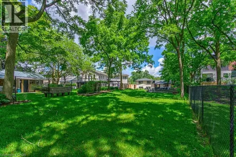 65 Lang Crescent Waterloo ON N2K 1P4