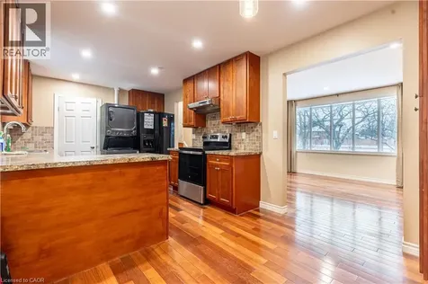 598 Mapledale Avenue London ON N5X 2B8