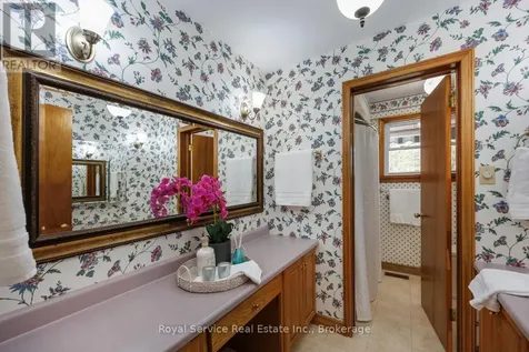 2311 Division Street North Hamilton Township ON K9A 0T9