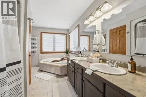 271 Windham Road 14 Simcoe ON N3Y 4K6