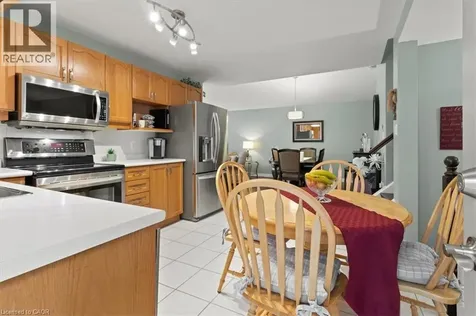 40 Bridgette Drive Hamilton ON L9A 5J8