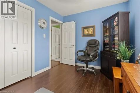 40 Bridgette Drive Hamilton ON L9A 5J8