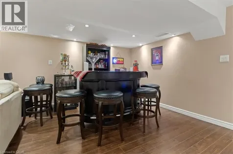 40 Bridgette Drive Hamilton ON L9A 5J8