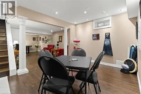 40 Bridgette Drive Hamilton ON L9A 5J8