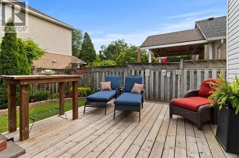 40 Bridgette Drive Hamilton ON L9A 5J8