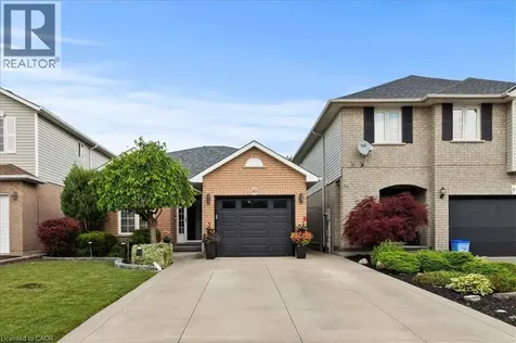 40 Bridgette Drive Hamilton ON L9A 5J8
