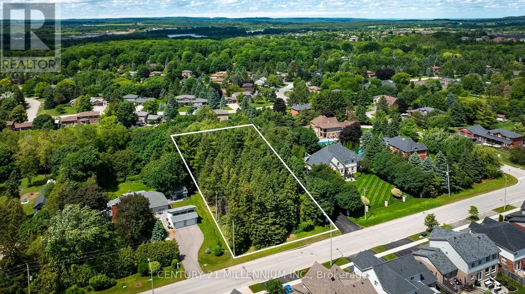 24 Buena Vista Drive Mono ON L9W 5K8