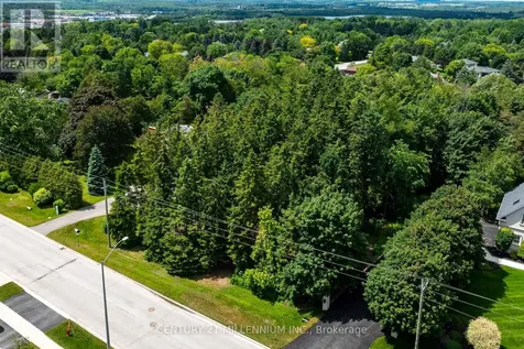 24 Buena Vista Drive Mono ON L9W 5K8