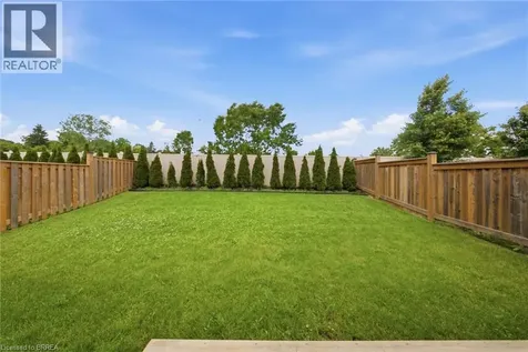 6 Beckett Drive Brantford ON N3T 6E5