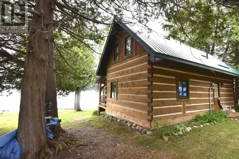 686 Sunset Beach Road Huron Shores ON P0R 1H0