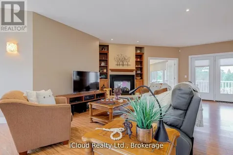 16 Highland Road Minto ON N0G 1M0